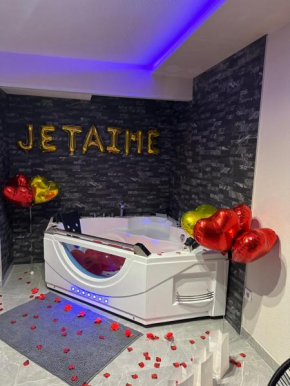 T3 5 étoile jacuzzi